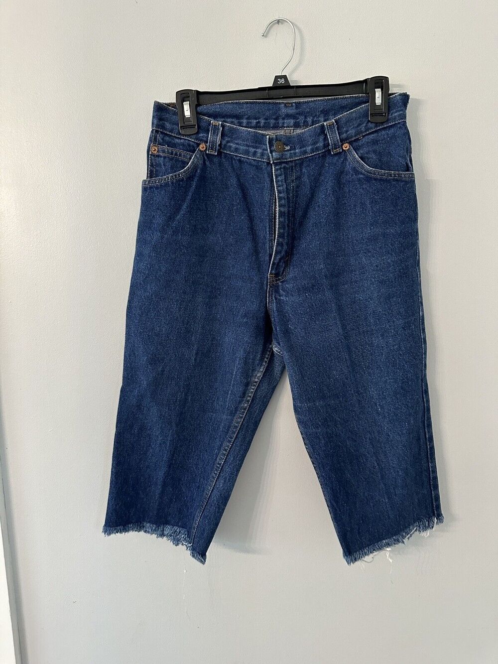 Vintage 70s-80s Levi’s WHITE TAB Two Horse Patch RARE Size 15 Womens